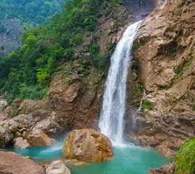 shillong cherrapunji tour from guwahati 